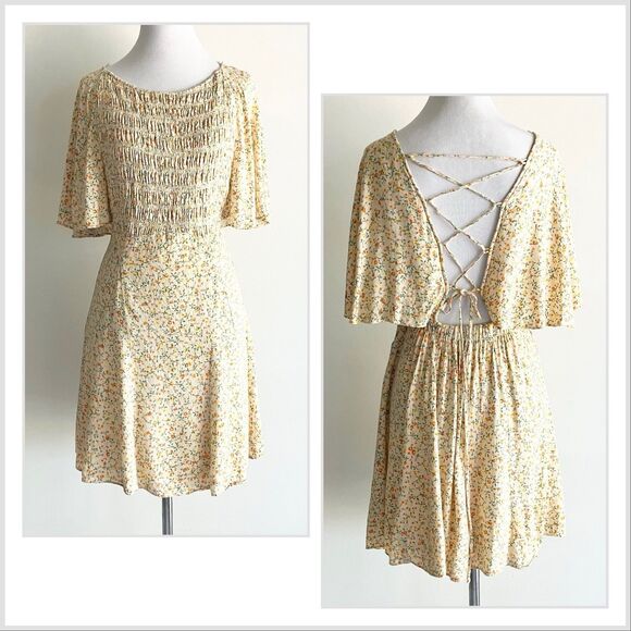Free People Dresses & Skirts - Free People Florence Mini Dress Size Small Floral Print Smocked Lace Up Backless